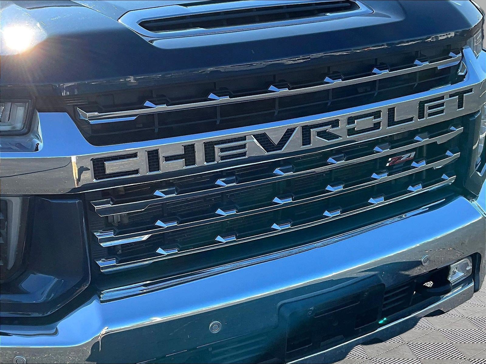 Used 2020 Chevrolet Silverado 3500 LTZ w/ LTZ Plus Package AWD/4WD image 30