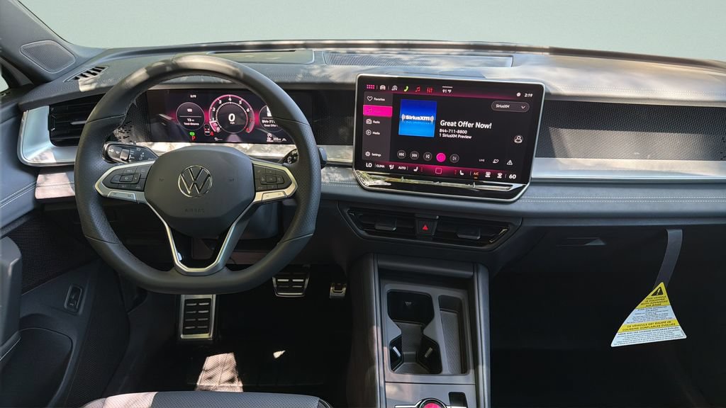 New 2026 Volkswagen Tiguan SE R-Line AWD/4WD image 18