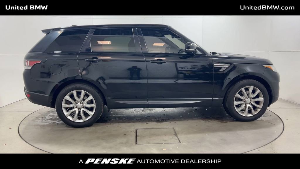 Used 2017 Land Rover Range Rover Sport HSE image 9