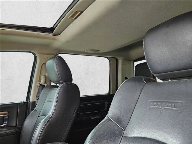 Used 2015 RAM 1500 Laramie w/ Convenience Group image 20