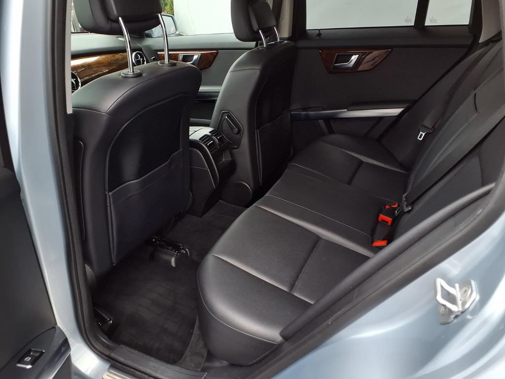 Used 2013 Mercedes-Benz GLK 350 2WD image 17