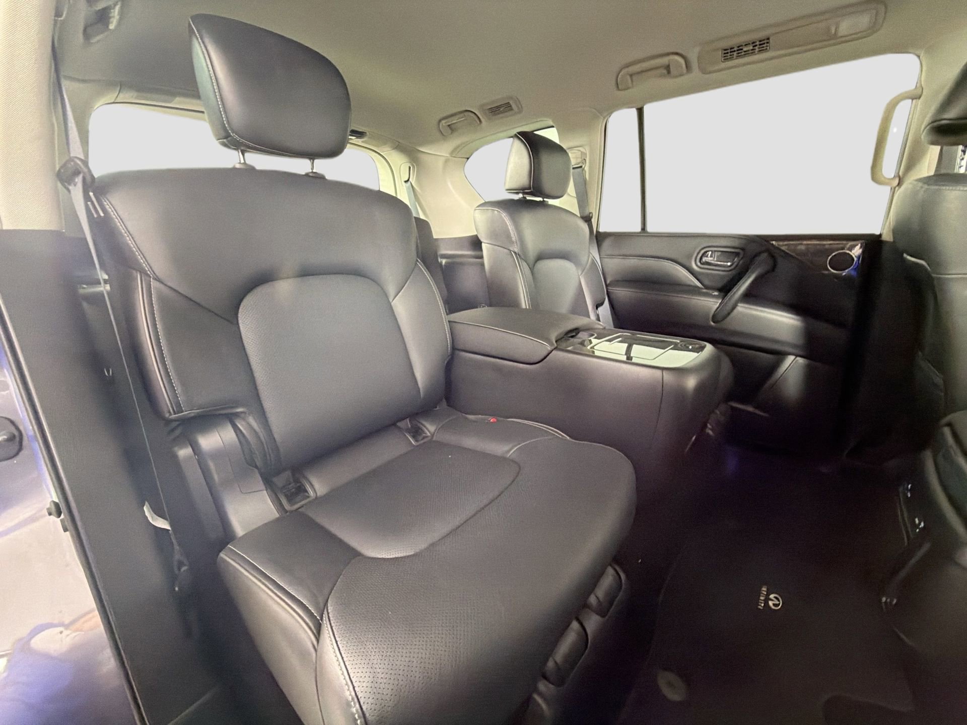 Used 2022 INFINITI QX80 Luxe w/ Cargo Package image 29