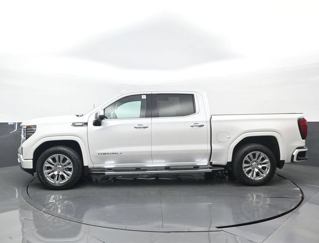 Used 2024 GMC Sierra 1500 Denali w/ Technology Package AWD/4WD image 23