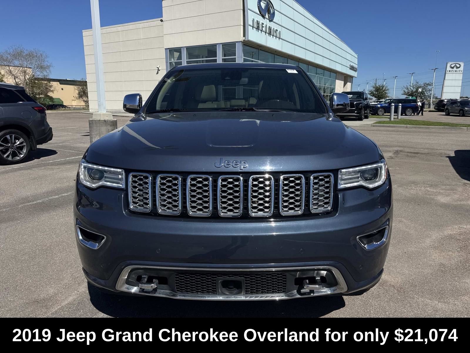 Used 2019 Jeep Grand Cherokee Overland RWD image 2