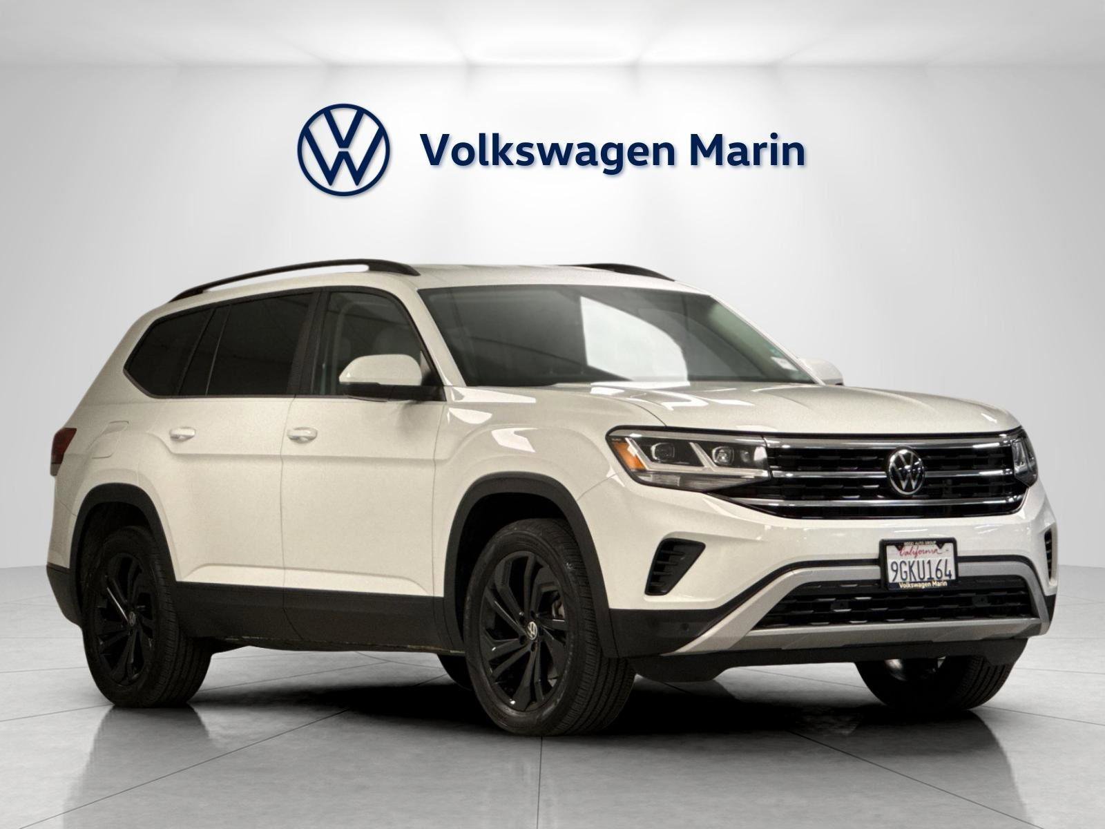 Used 2023 Volkswagen Atlas SE w/ Black Wheel Package image 7