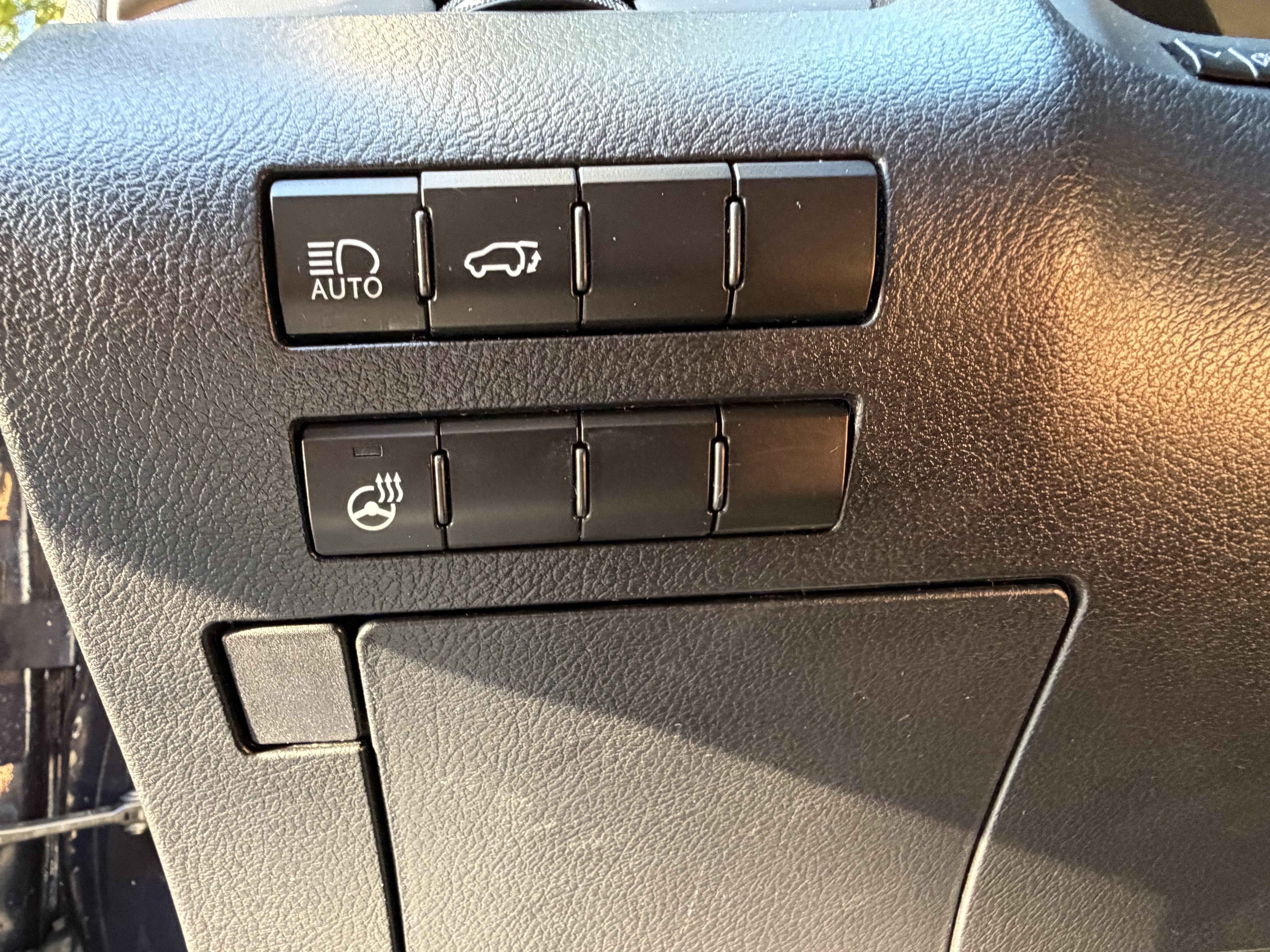 Used 2021 Lexus RX 350L FWD w/ Premium Package image 15