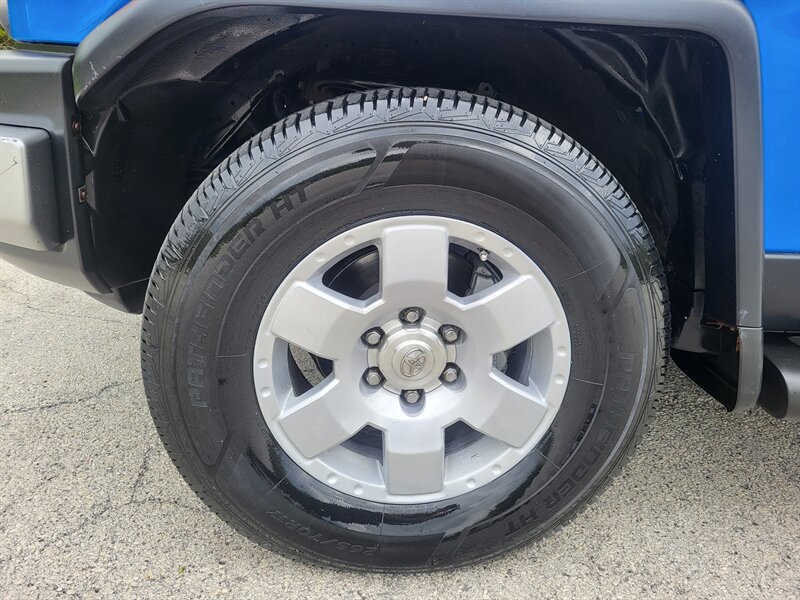 Used 2007 Toyota FJ Cruiser 4WD image 29