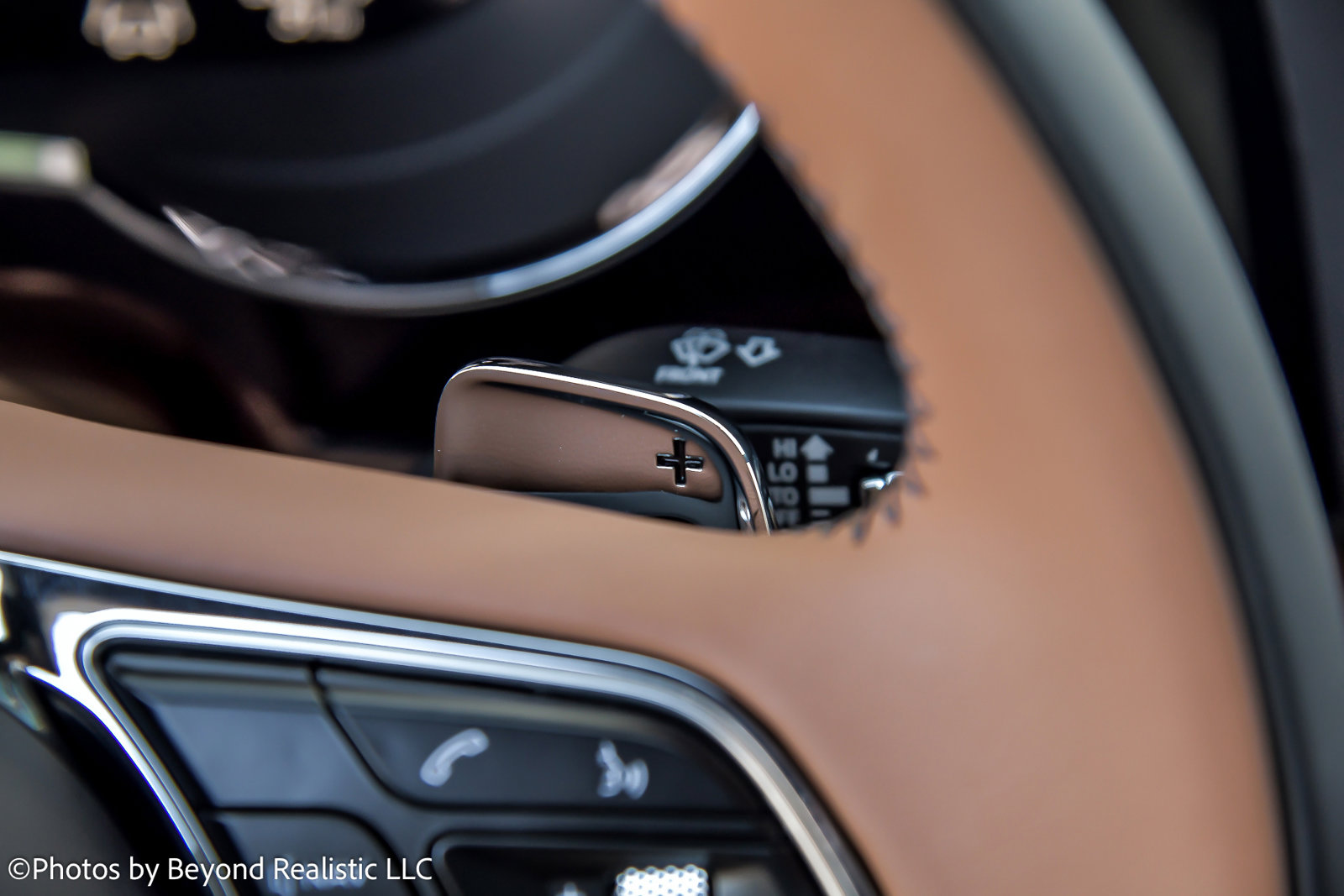 New 2024 Bentley Bentayga Extended Wheelbase image 38