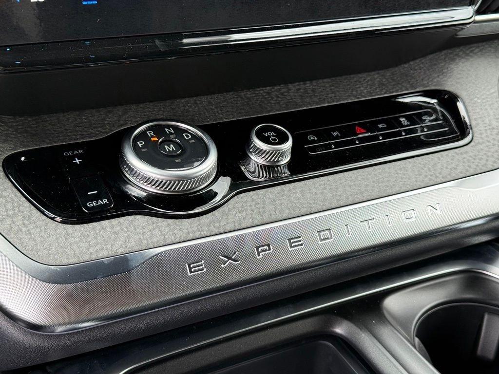 New 2027 Ford Expedition Tremor AWD/4WD image 13