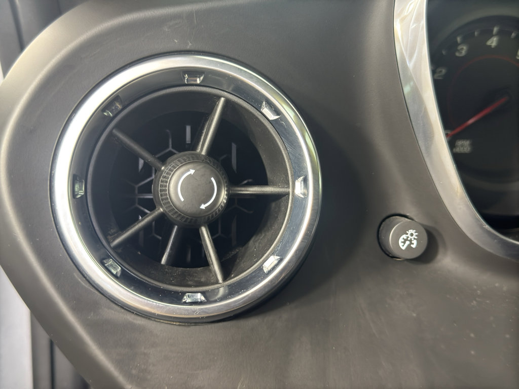 Used 2018 Chevrolet Camaro LT w/ Redline Edition image 17