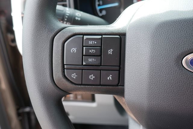 New 2026 Ford F250 XLT w/ FX4 Off-Road Package AWD/4WD image 16