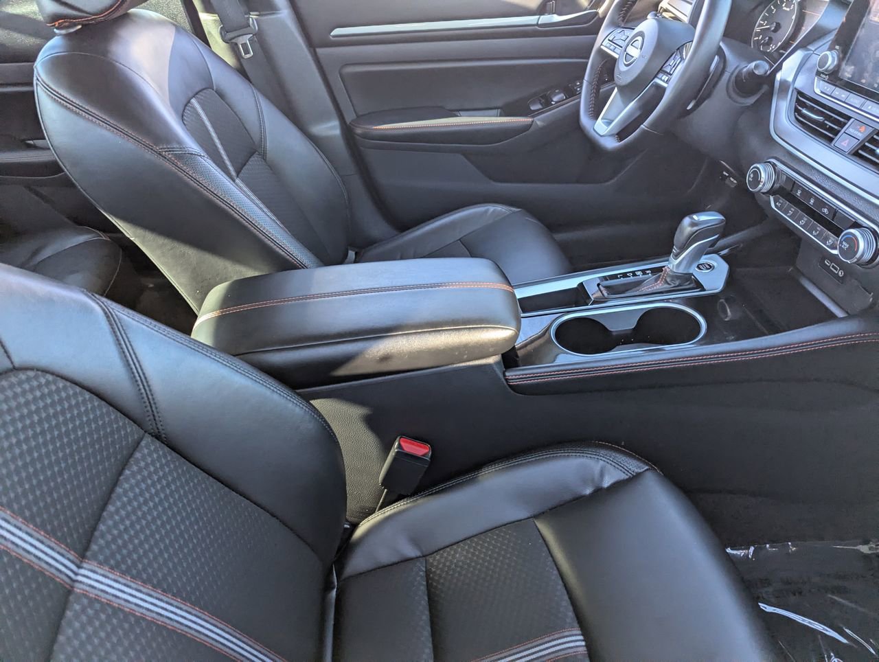 Certified 2025 Nissan Altima 2.5 SR image 16
