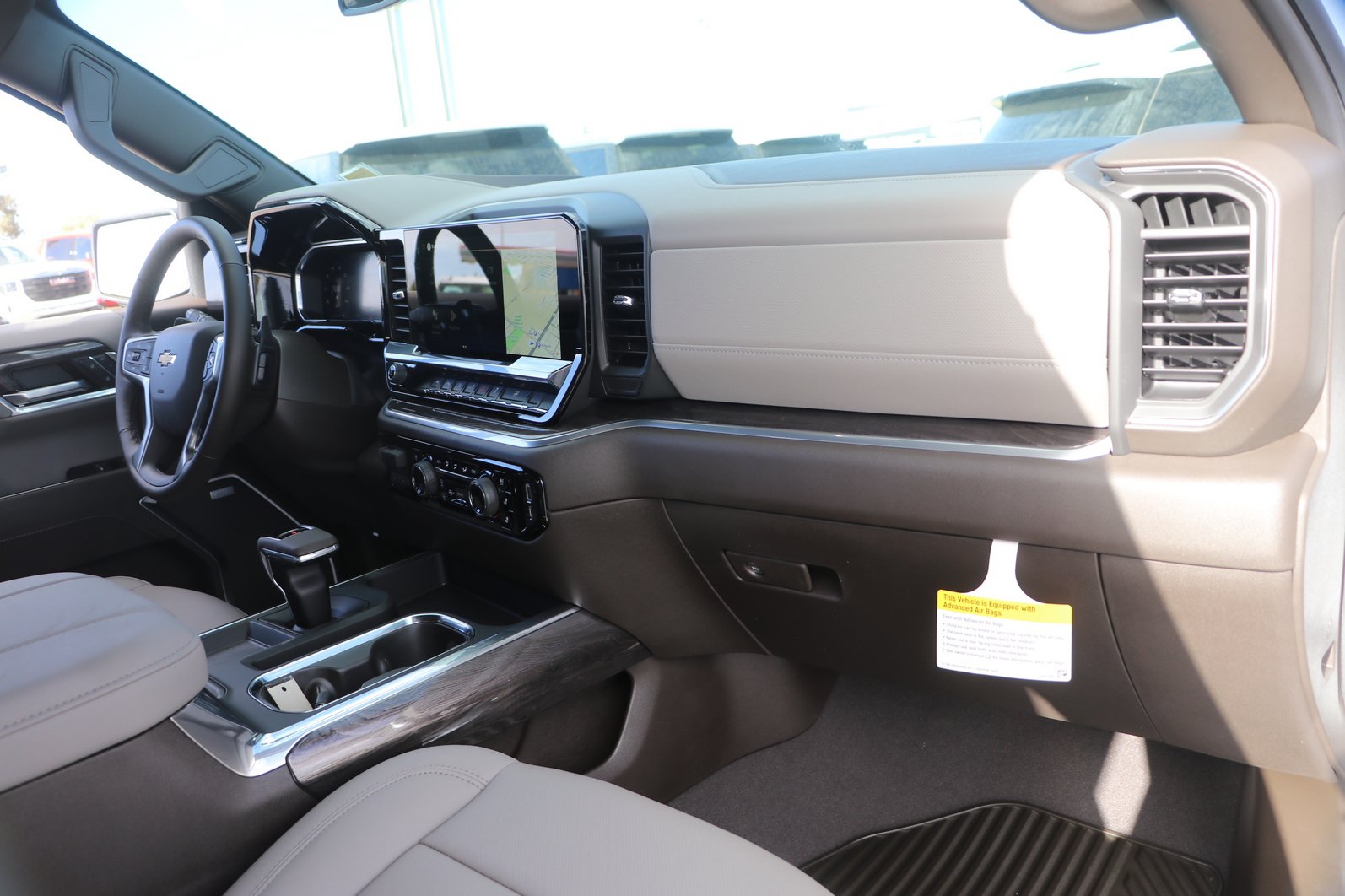 New 2026 Chevrolet Silverado 1500 LTZ w/ LTZ Convenience Package II AWD/4WD image 34