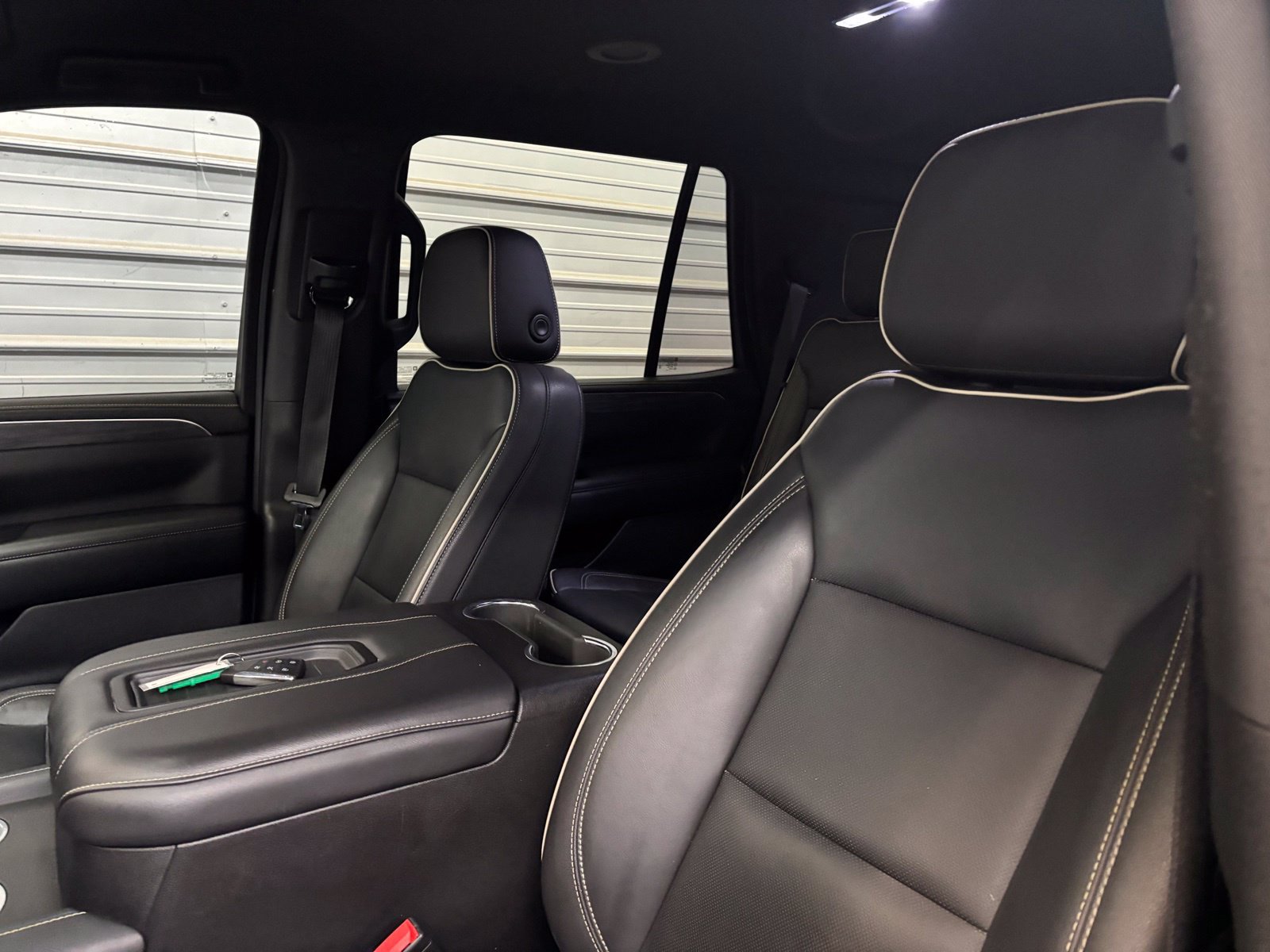 Used 2021 GMC Yukon SLT AWD/4WD image 11