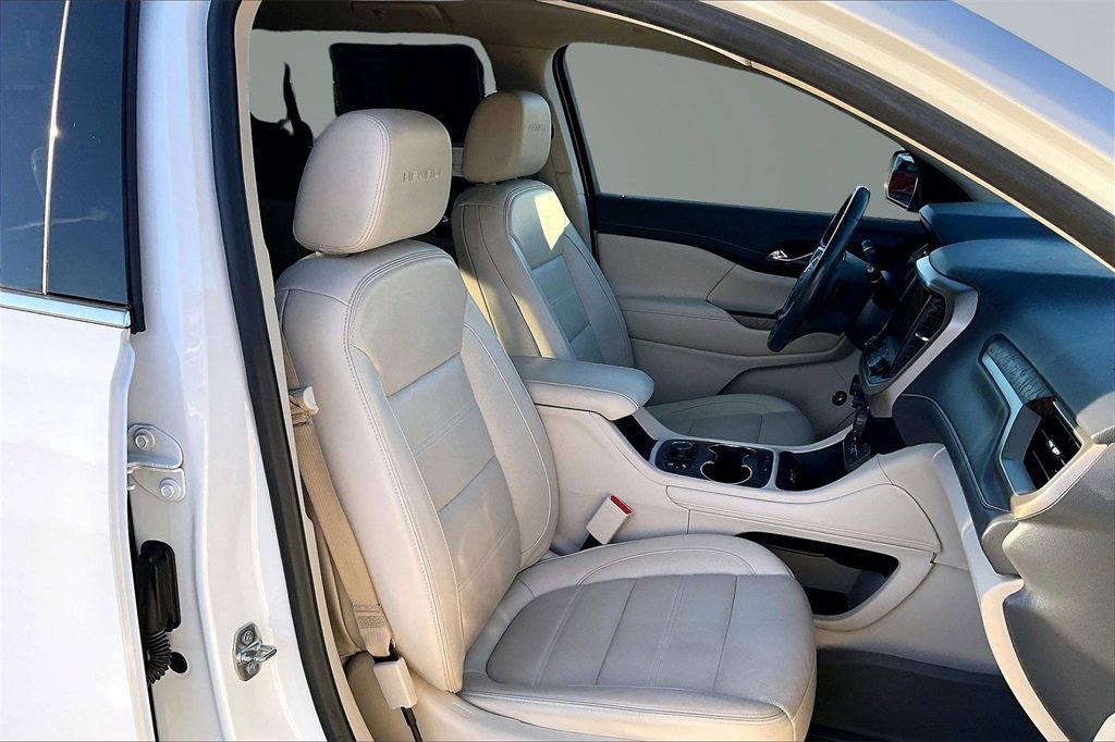 Used 2020 GMC Acadia Denali w/ Technology Package image 7