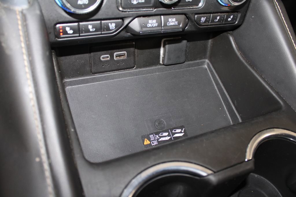 Used 2023 GMC Yukon XL SLT image 57