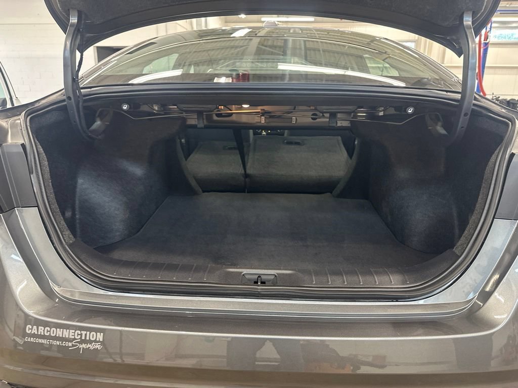 Used 2025 Nissan Altima 2.5 SV AWD/4WD image 21