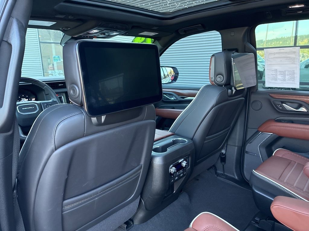 Used 2024 GMC Yukon XL Denali Ultimate image 33