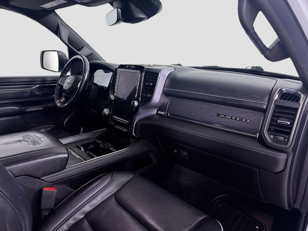 Used 2020 RAM 1500 Limited image 27