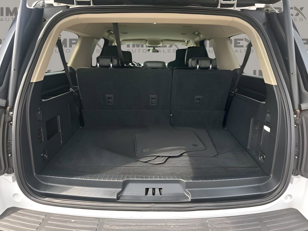 Used 2024 Ford Expedition Max XLT image 30