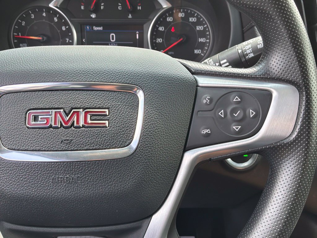 Used 2024 GMC Terrain SLE AWD/4WD image 19