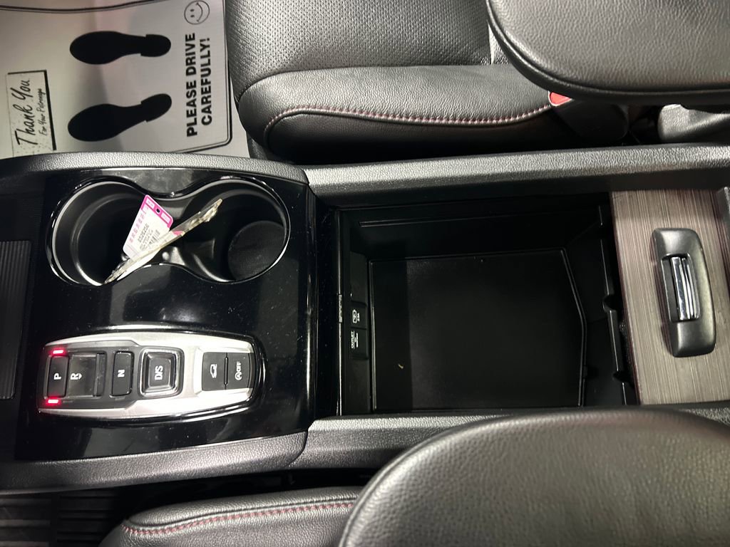 Used 2022 Honda Pilot Black Edition image 19