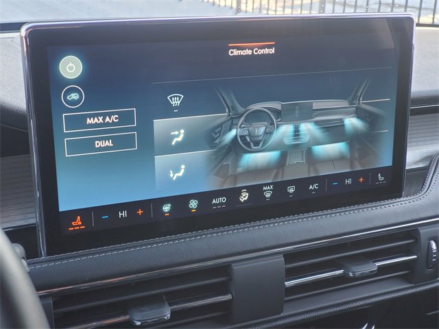 Certified 2024 Lincoln Corsair AWD w/ Equipment Group 101A image 20