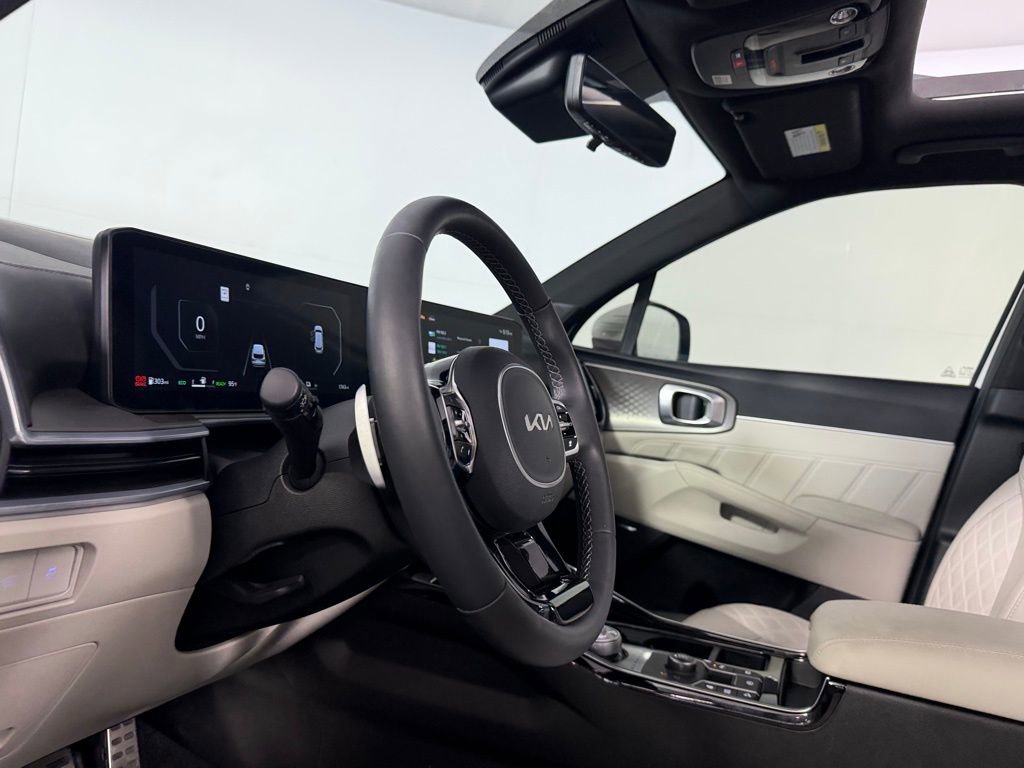 Used 2025 Kia Sorento SX Prestige image 22