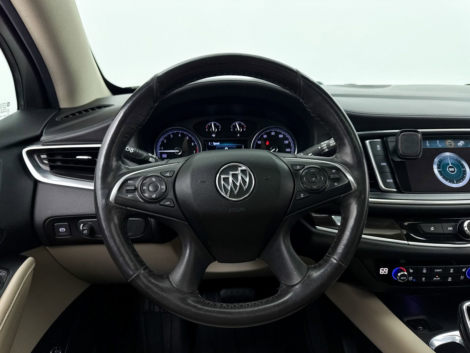 Used 2019 Buick Enclave Premium w/ Experience Buick Package image 31