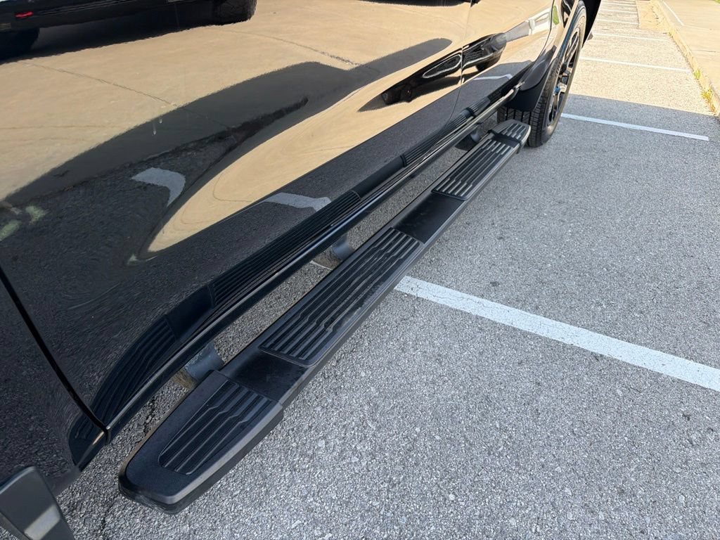 Used 2025 Chevrolet Silverado 1500 Custom AWD/4WD image 11