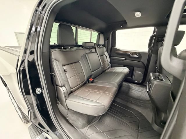 Certified 2024 Chevrolet Silverado 1500 High Country w/ High Country Premium Package AWD/4WD image 26