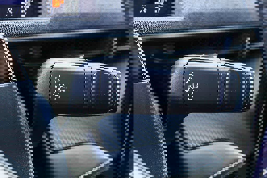 Used 2025 Ford Mustang Mach-E Premium image 18