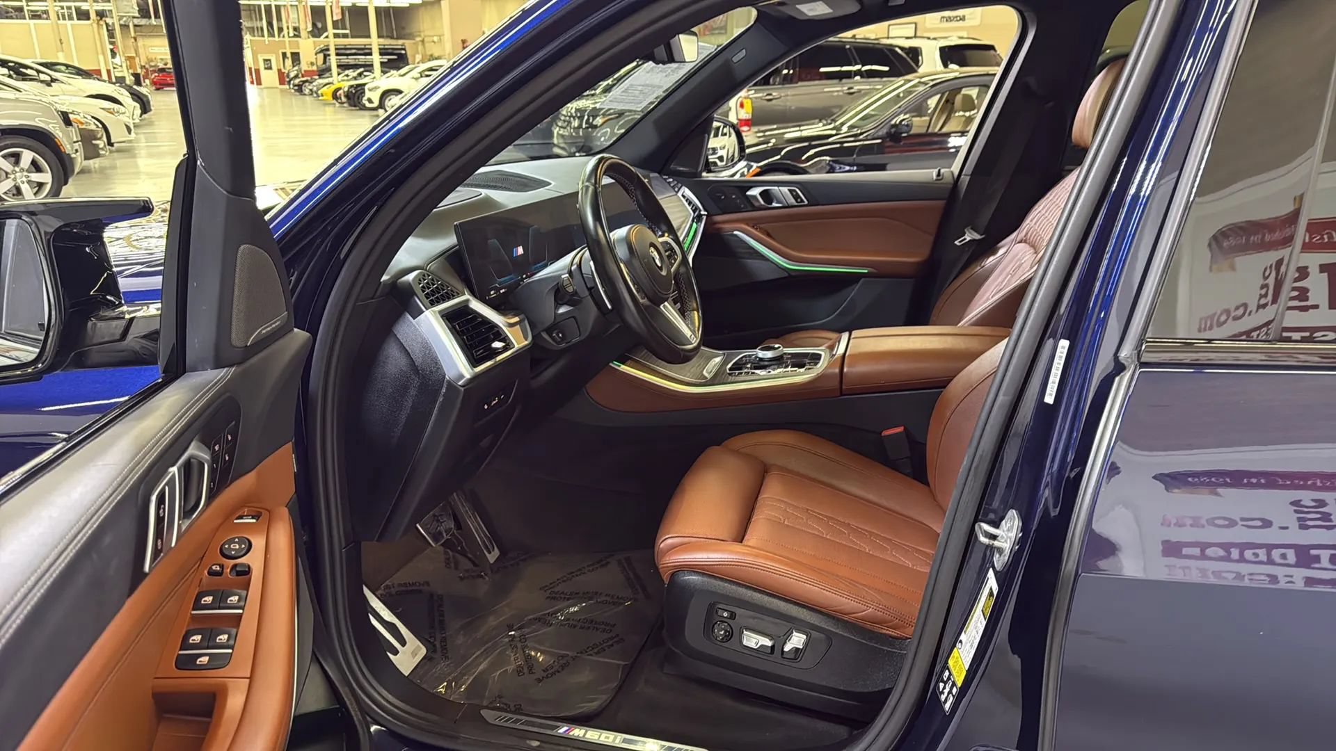 Used 2024 BMW X5 M60i AWD/4WD image 16