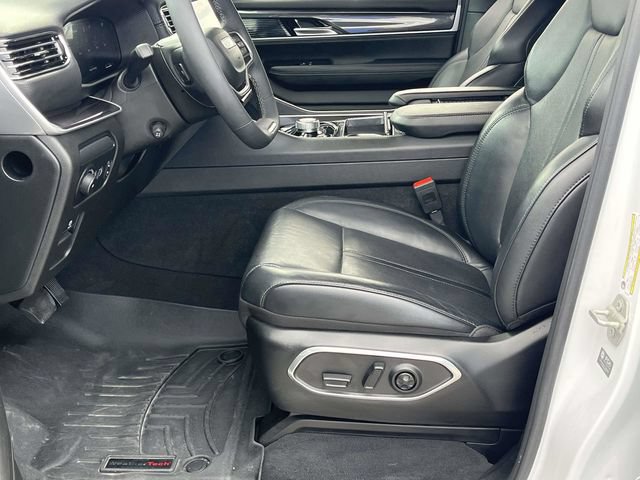 Used 2024 Jeep Wagoneer L 4WD image 13