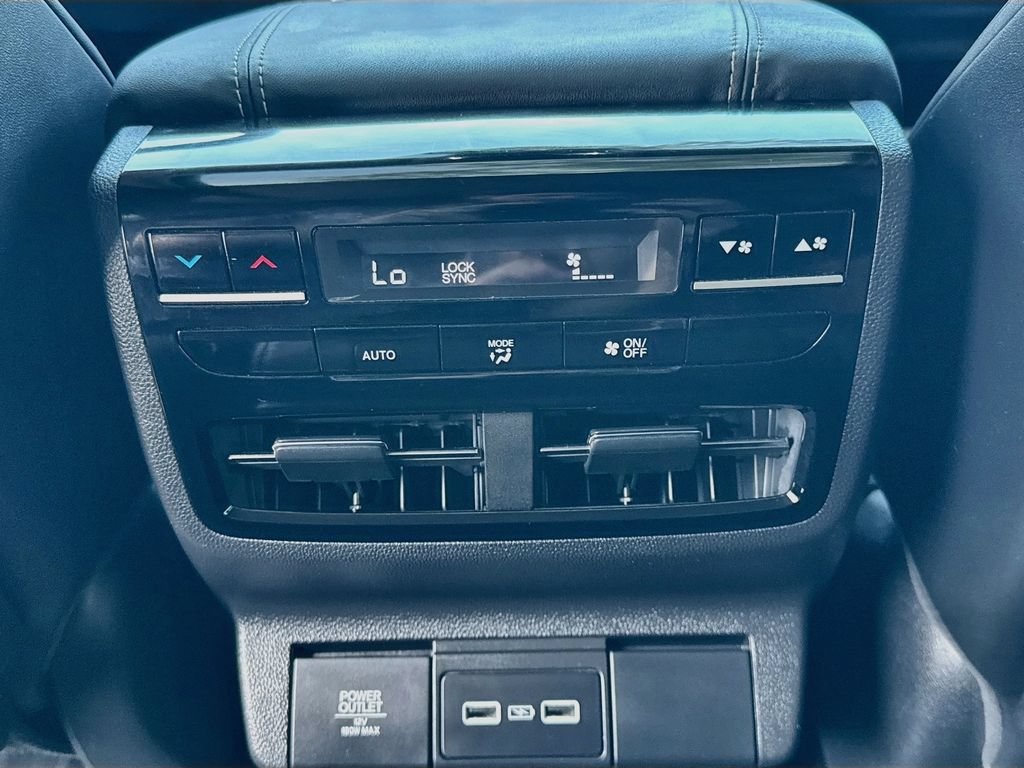 Used 2024 Acura MDX w/ Technology Package FWD image 28
