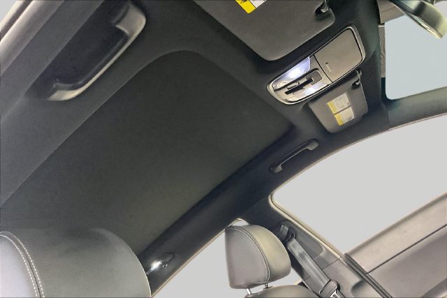 Used 2020 Kia Sportage SX FWD image 22