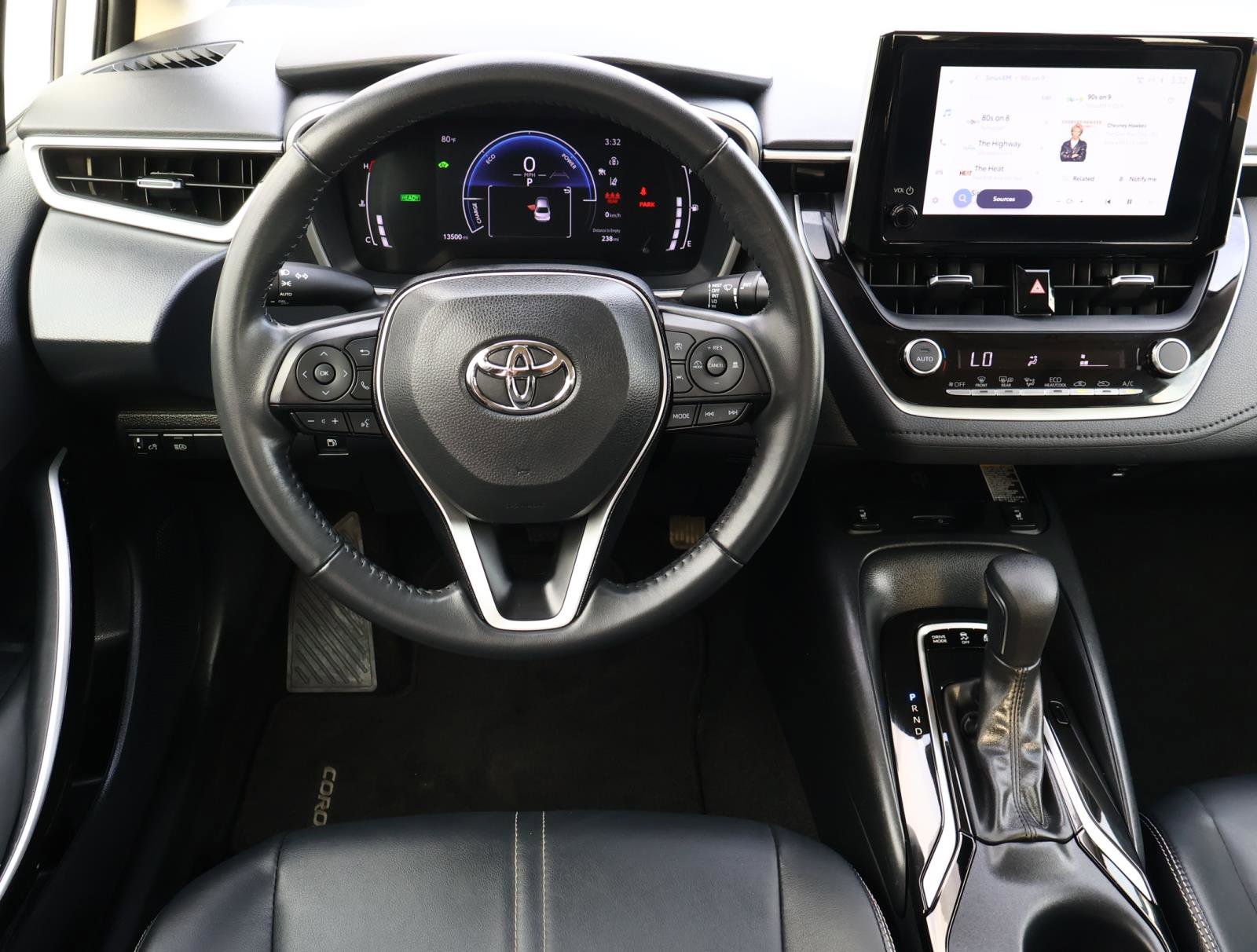 Used 2024 Toyota Corolla XLE image 9