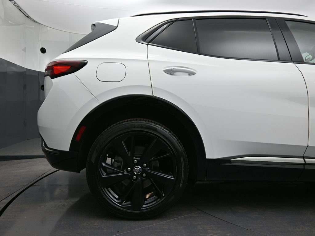 Used 2023 Buick Envision Essence w/ Sport Touring Package image 12