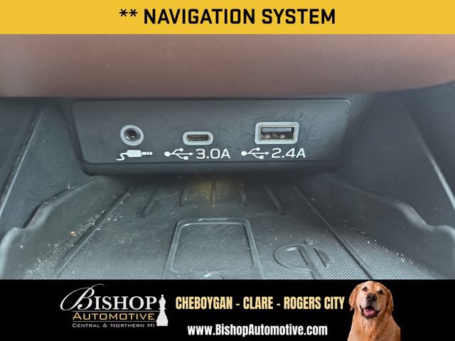 Used 2024 Subaru Outback Touring AWD/4WD image 9