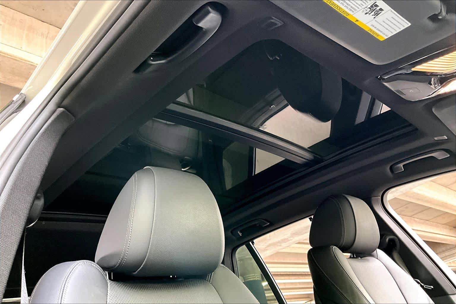 Used 2019 BMW X5 xDrive40i w/ Executive Package AWD/4WD image 13