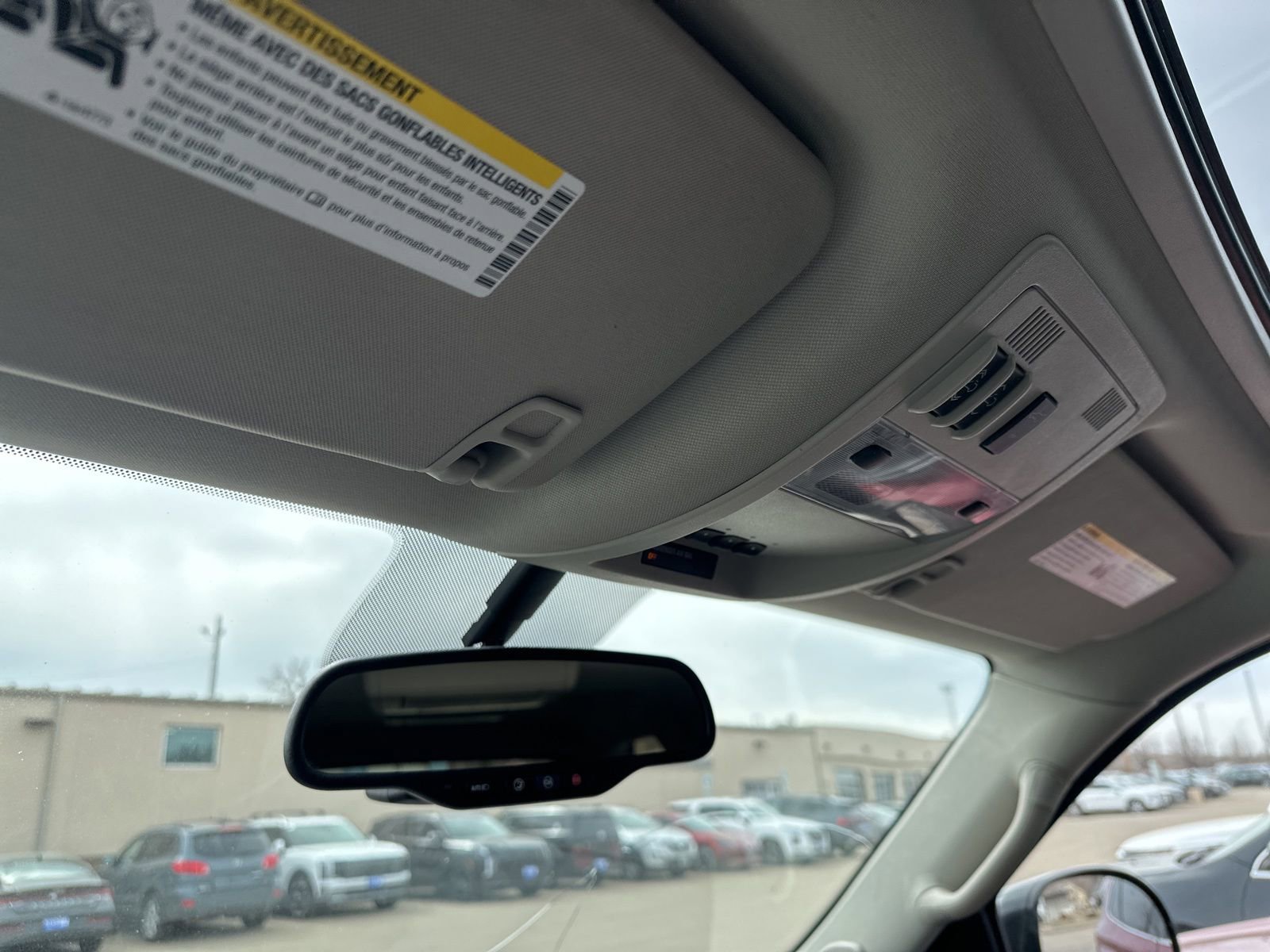 Used 2014 Cadillac Escalade ESV Platinum AWD/4WD image 76