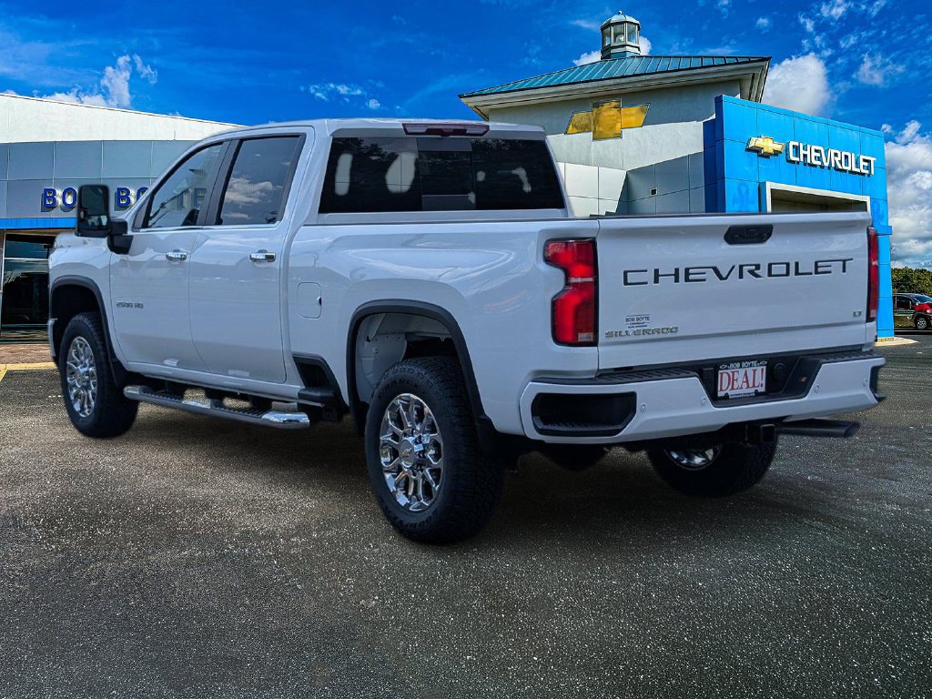 New 2026 Chevrolet Silverado 2500 LT w/ Z71 Chrome Sport Edition AWD/4WD image 3