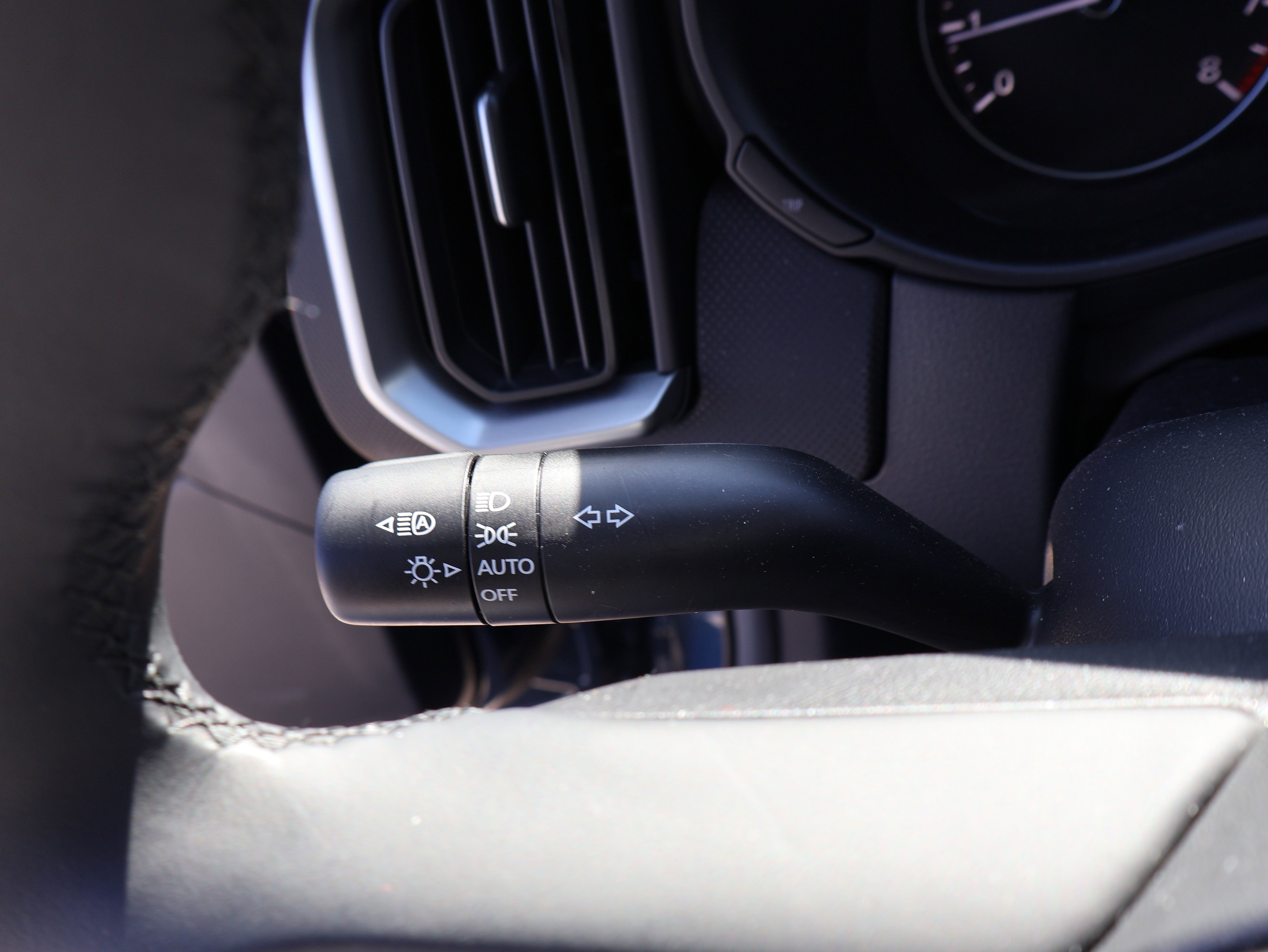 Certified 2025 MAZDA CX-50 AWD 2.5 S w/ Cargo Package image 35