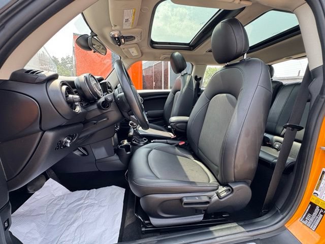 Used 2017 MINI Cooper 2-Door Hardtop FWD image 10