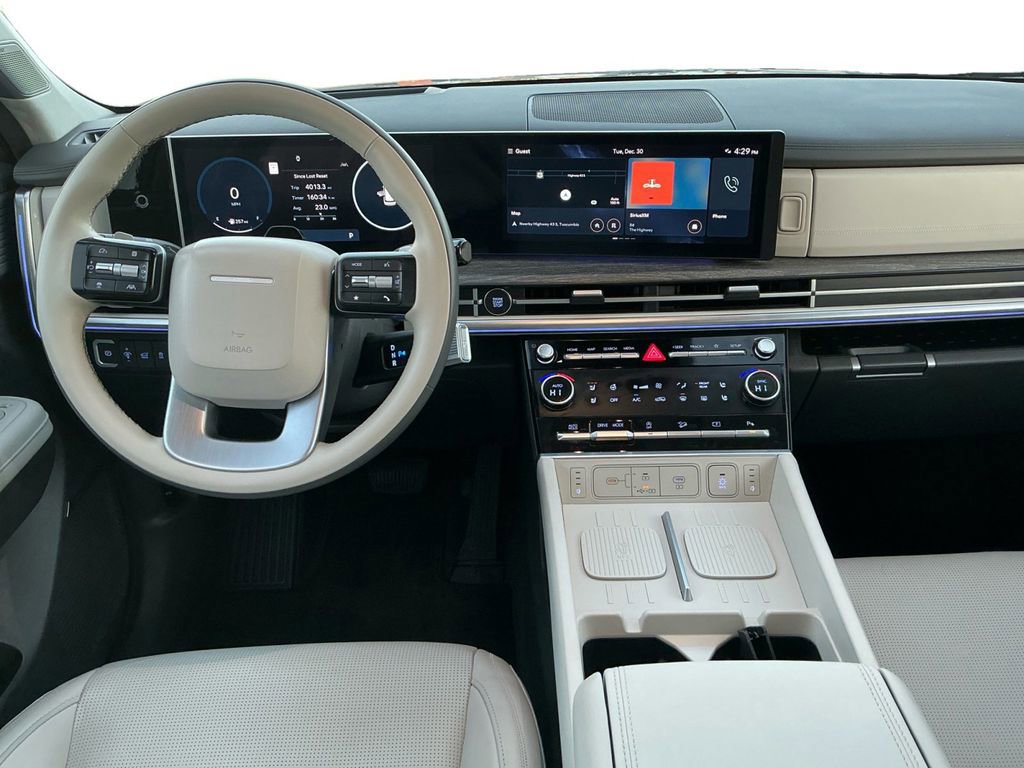 Used 2024 Hyundai Santa Fe Calligraphy image 17