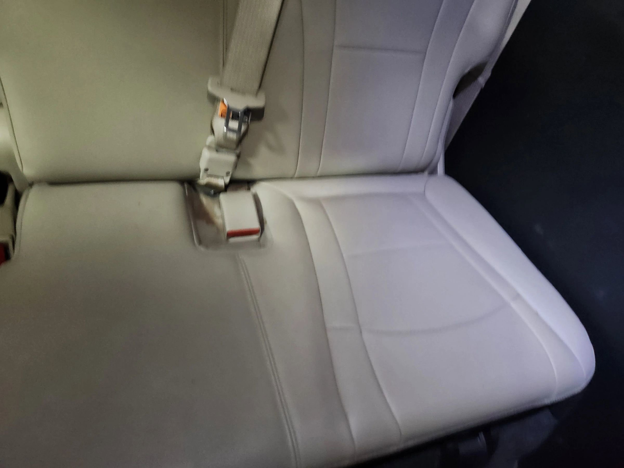 Used 2019 Buick Enclave Essence image 20