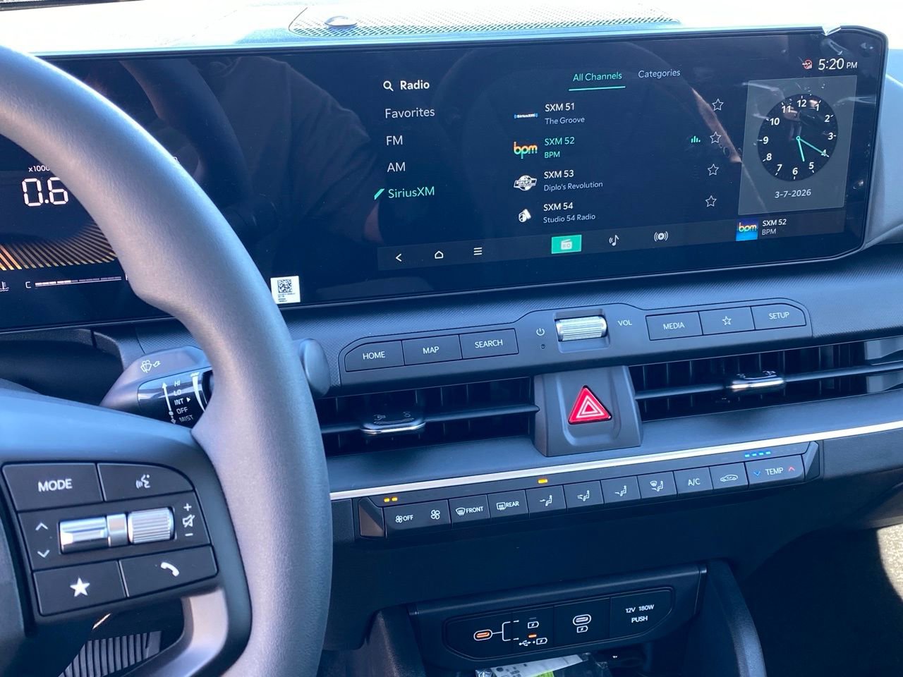 New 2026 Kia K4 LXS image 18