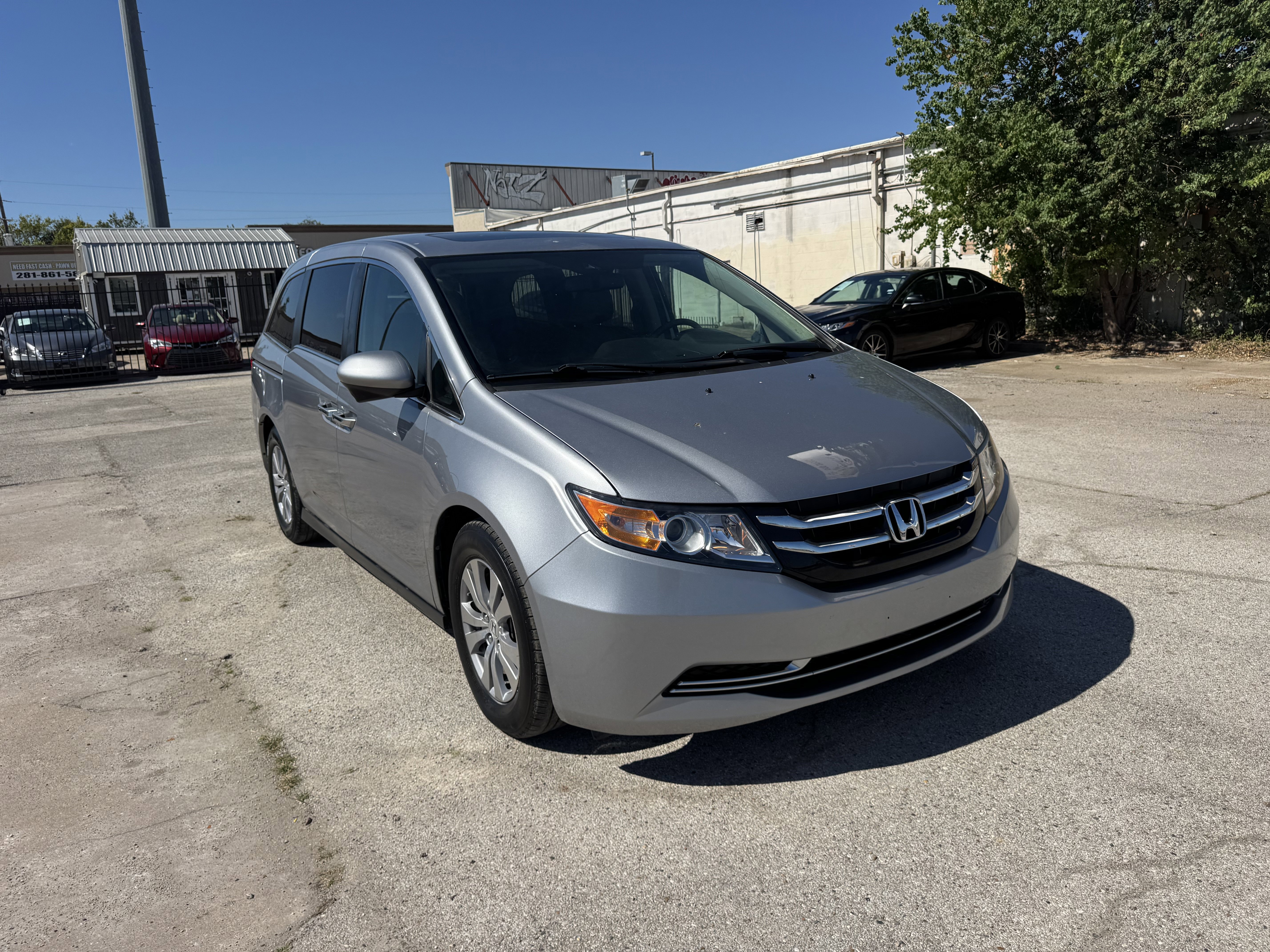 Used 2017 Honda Odyssey EX-L image 1