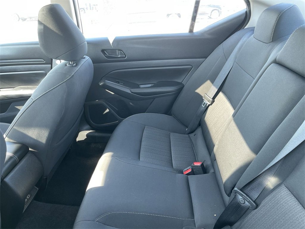 Used 2025 Nissan Altima 2.5 SV w/ SV Special Edition Package image 5