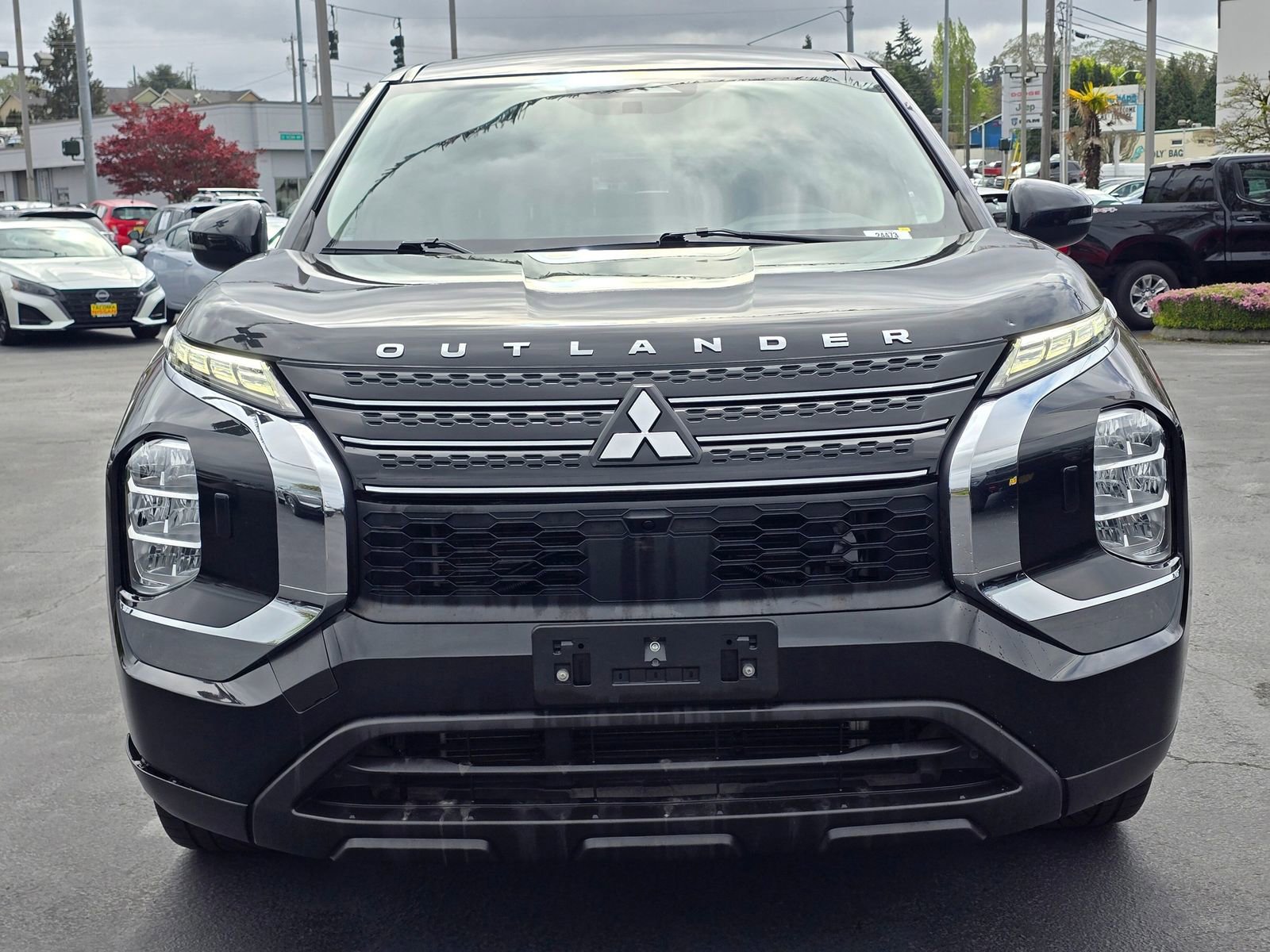 Used 2022 Mitsubishi Outlander ES AWD/4WD image 8